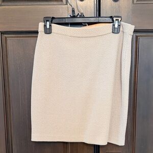 Elegant Cream Women's Skirt